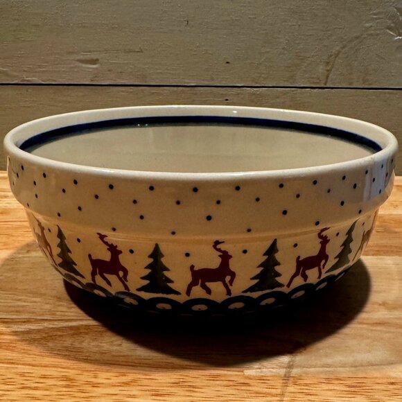 Boleslawiec Polish Pottery Christmas Reindeer Trees & Snowflakes Bowl 7-3/4" - Picture 1 of 7